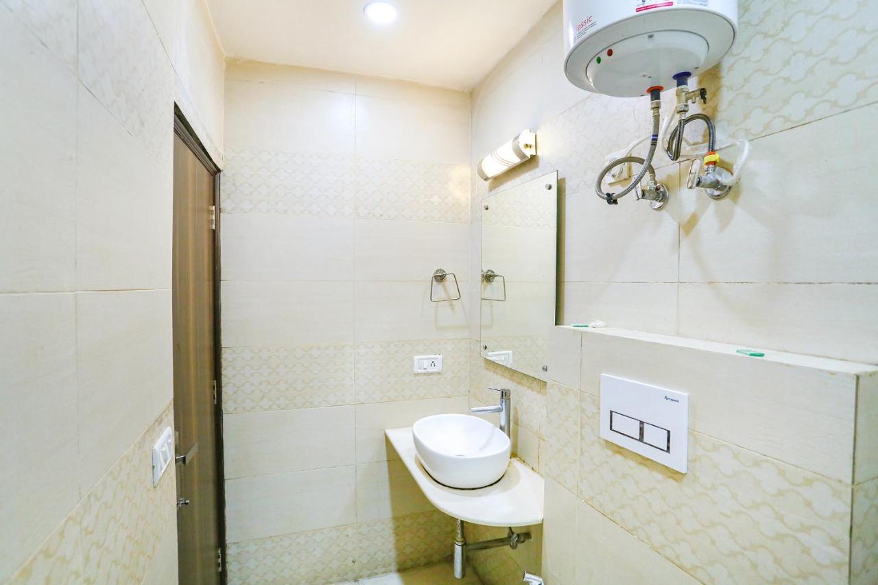 Fabhotel Jpm The Grand Bella - Nr Nehru Place Market New Delhi Exterior photo